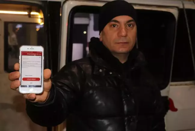 Sivaslı tostçu, müşterisinin kendisine gönderdiği parayı görünce şoke oldu 5 Sivaslı tostçu, müşterisinin kendisine gönderdiği parayı görünce şoke oldu