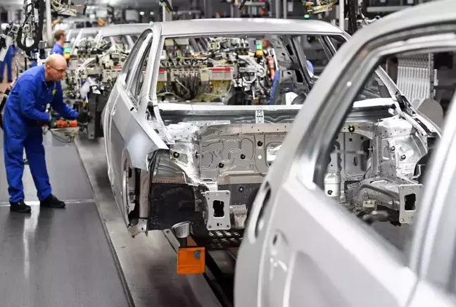 ABD Başkanı Trump şimdi de otomotiv üreticilerini tehdit etti 3 ABD Başkanı Trump şimdi de otomotiv üreticilerini tehdit etti