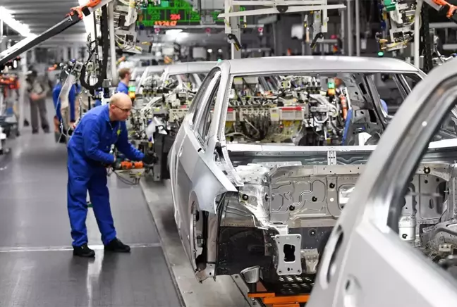 Audi binlerce kişiyi işten çıkaracak 3 Audi binlerce kişiyi işten çıkaracak