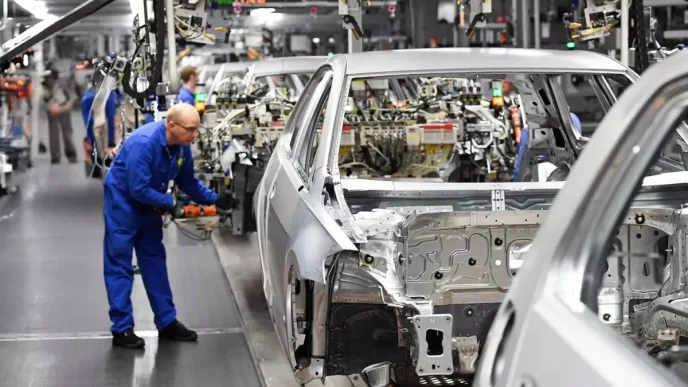 audi binlerce kisiyi isten cikaracak 18456454 6045 amp