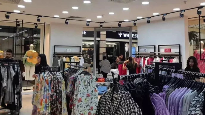 her avm de magazasi vardi myglobe sirketi 18456835 4476 amp