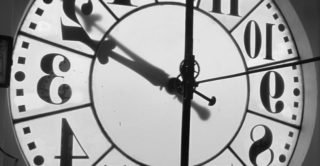 01.10 SAAT ANLAMI 2025: Ters saat 01.10 ne anlama gelir, nasıl yorumlanır?