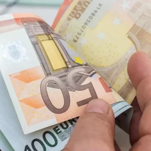 12 mayis 2025 pazartesi gunu dolar ve euro 18616480 6756 amp