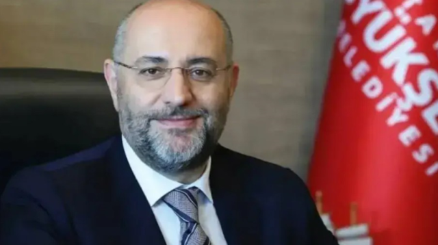 Buğra Gökçe kimdir, nerede görev yapıyor? Buğra Gökçe hangi partiden?