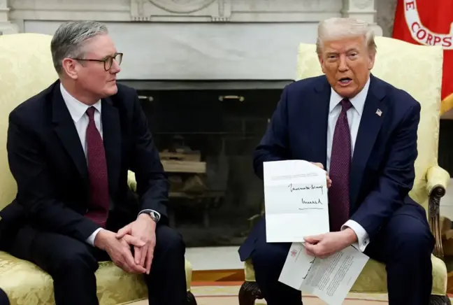 ABD Başkanı Donald Trump: İngiltere ile çığır açan bir gümrük anlaşmasına imza attık 3 ABD Başkanı Donald Trump: İngiltere ile çığır açan bir gümrük anlaşmasına imza attık
