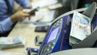 Bugun bankalar acik mi 19 Mayis Pazartesi
