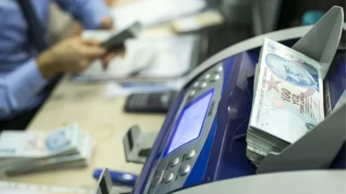 Bugun bankalar acik mi 19 Mayis Pazartesi