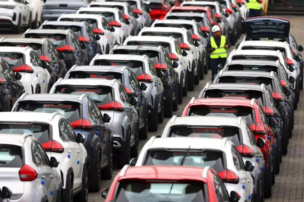 Ford, fren fonksiyonu kaybı nedeniyle 273 bin aracını geri çağırdı 2 Ford fren fonksiyonu kaybi nedeniyle 273 bin aracini geri cagirdi