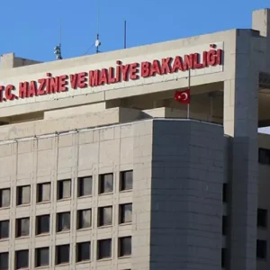 Hazine ve Maliye Bakanligina cok sayida atama