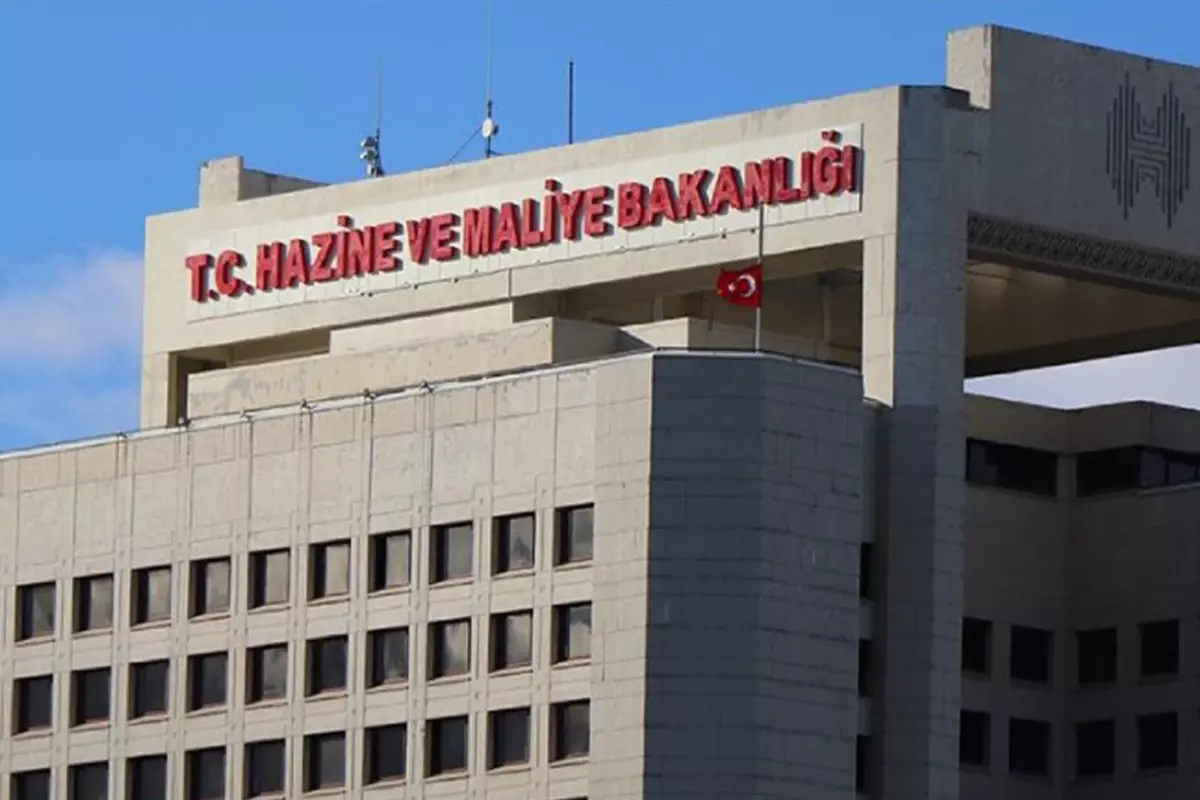 Hazine ve Maliye Bakanligina cok sayida atama