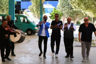 Hukuk mucadelesini kazandilar karari davul zurnayla teslim ettiler
