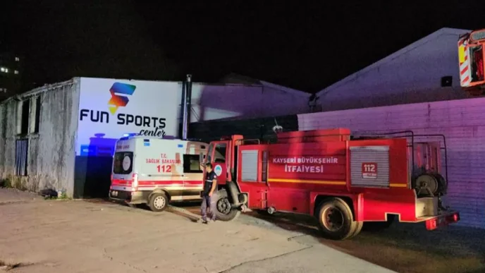Kayseride mobilya fabrikasinda yangin Sorusturma baslatildi