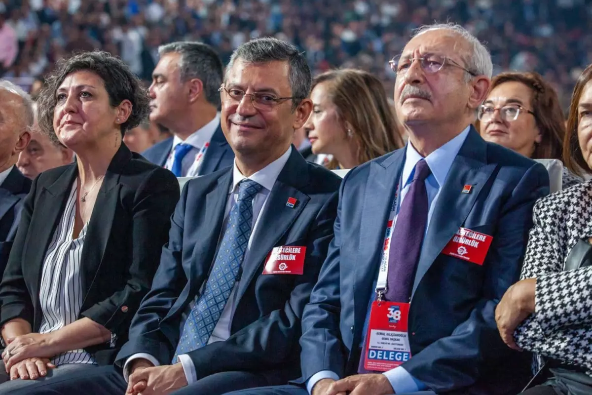 Kurultay sorusturmasinda Ozgur Ozel ve 8 vekilin dosyasi ayrildi