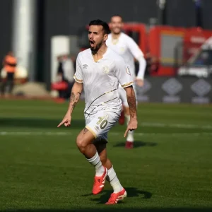 Manisa FK Ramirezin Golleriyle Kumede Kaldi