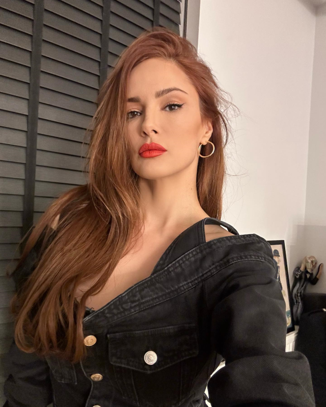 Mine Tugay evli mi? Mine Tugay'ın sevgilisi var mı?
