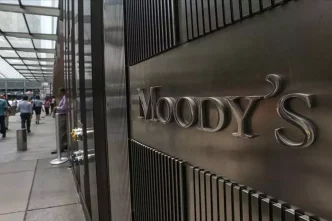 Moodys ABDnin kredi notunu dusurdu
