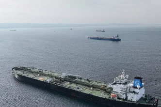 Rusya Baltik Denizinde Yunanistana ait petrol tankerine el koydu