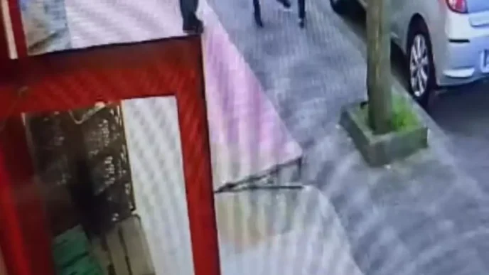 Umraniyede Silahli Saldiri Bir Kisi Yaralandi
