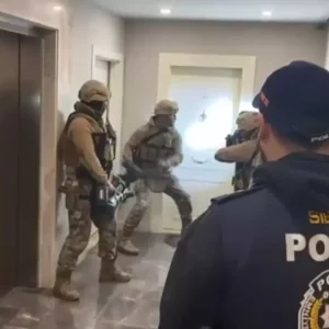 Umraniyede Yasa Disi Bahis Operasyonu 6 Gozalti