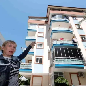 rus ogretmen antalya da varlik icinde yokluk 18644820 amp