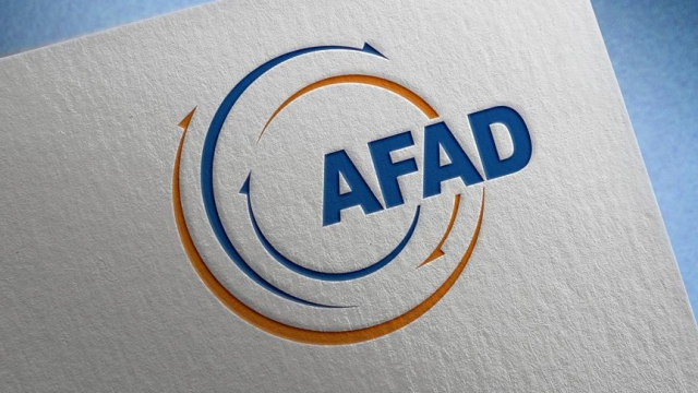 İSTANBUL'DA AZ ÖNCE DEPREM Mİ OLDU? 2 Haziran 2025 bugün deprem mi oldu, nerede, kaç şiddetinde? AFAD ve Kandilli SON depremler listesi!