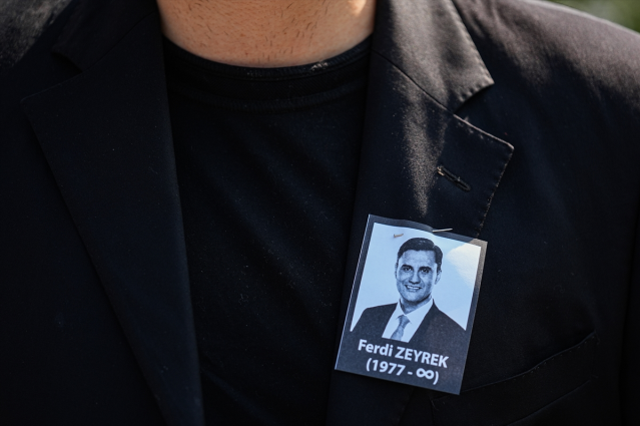 Ferdi Zeyrek için cenaze töreni düzenleniyor