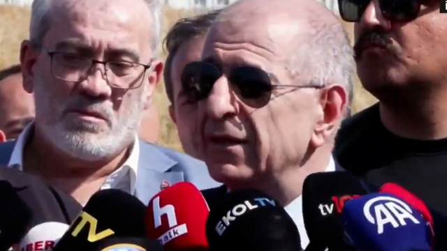 Tahliye olan Ümit Özdağ'ın ilk sözleri: Hiçbir suçum yokken beni 5 ay hücrede tuttular