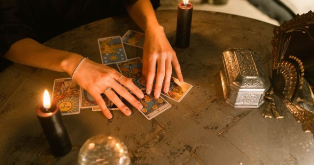 GÜNLÜK TAROT AÇILIMI | Tarot falına göre 24 Haziran Salı günü senin için nasıl geçecek?
