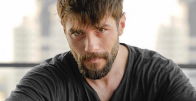 Berk Cankat kimdir, kaç yaşında, nereli? Sinem Ünsal'ın sevgilisi Berk Cankat hangi dizilerde rol aldı?
