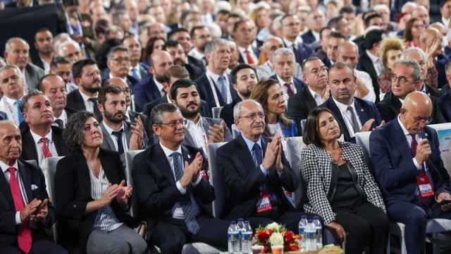 CHP'de kader günü! 4 senaryo ortaya çıkıyor, Kılıçdaroğlu genel merkeze sokulmayacak