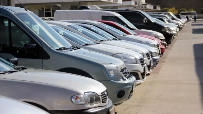 Ikinci el arac satisinda 6 ay 6 bin kilometre kisitlamasi uzatildi
