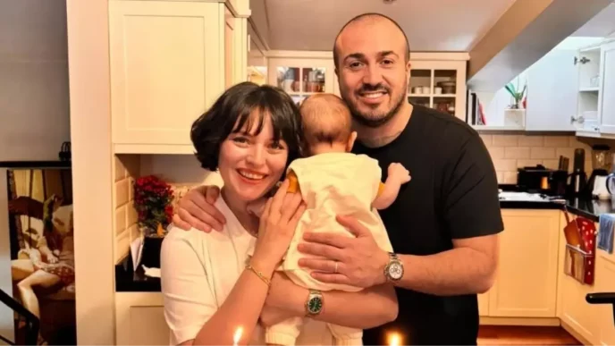 Mustafa Aksakalli kimdir kac yasinda nereli Ezgi Molanin eski esi