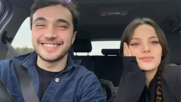 burak dakak ve leyla tanlar evlendi mi 18769627 2487 amp