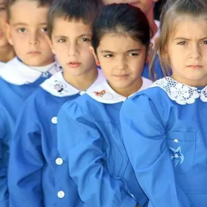 okullarda serbest kiyafet kalkiyor yeniden forma 18769822 1652 amp
