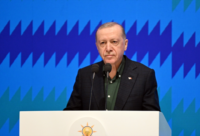 Erdoğan: Selçuklu orduları Bağdat'a, Şam'a ulaşırken Kürt ve Arap kardeşleriyle kaynaştılar