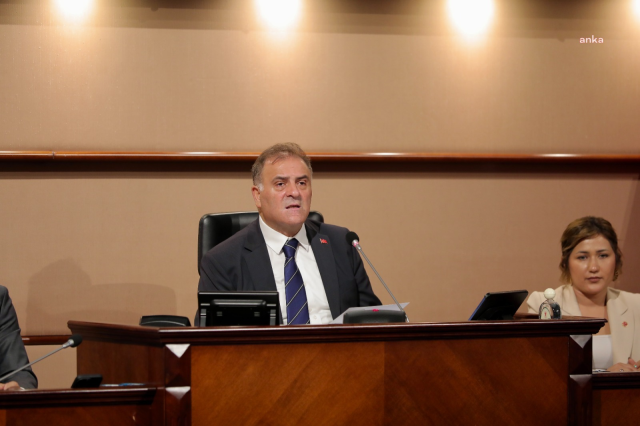 İBB Meclisi'nde tansiyon yükseldi! Nuri Aslan'dan MHP'li Ayhan'a sert tepki
