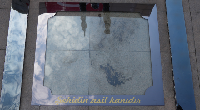 Darbe girişiminin seyrini değiştiren şehit Ömer Halisdemir'in kanı koruma altında
