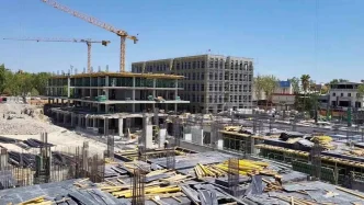 Adiyamanda Modern Carsi ve Meydan Projesi Yukseliyor
