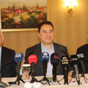 Ali Babacan Terorsuz Turkiye Surecine Destek Veriyoruz