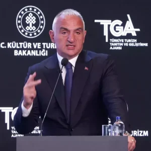 Bakan Ersoy 64 milyar dolar yil sonu turizm geliri hedefimize
