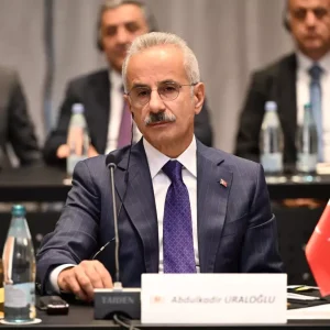 Bakan Uraloglu Turkiye ve Gurcistan arasinda 5 milyar dolarlik ticaret