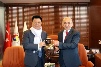 Cin Baskonsolosu Manisa TSOyu Ziyaret Etti