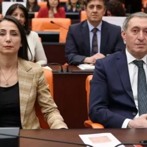 DEM Partiden Demirtasa ziyaret Arkadaslarimizin serbest birakilmasi gerekiyor