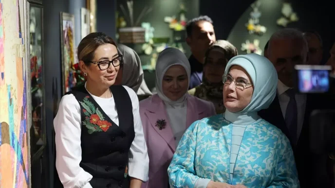 Emine Erdogan Umraniye Cevre Senligine katildi