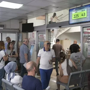 Eski Surucu Belgeleri Icin Yenileme Suresi Sona Eriyor
