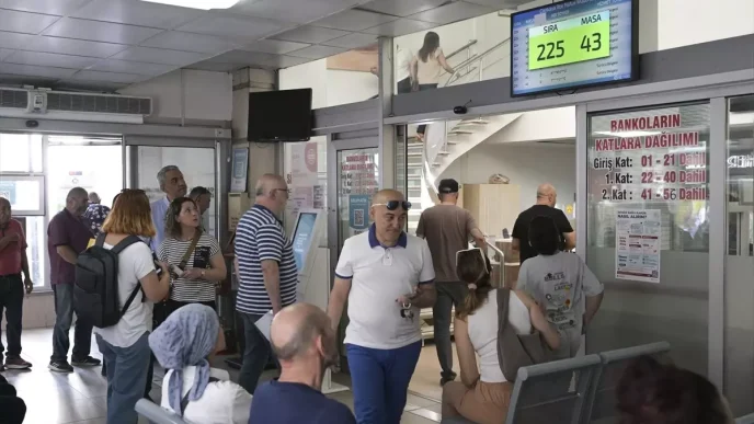 Eski Surucu Belgeleri Icin Yenileme Suresi Sona Eriyor