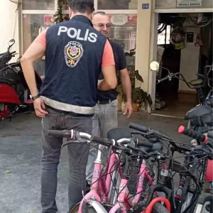 Gazipasada Motosiklet Denetimi Hirsizliklar ve Evraksiz Araclar Kontrol Edildi