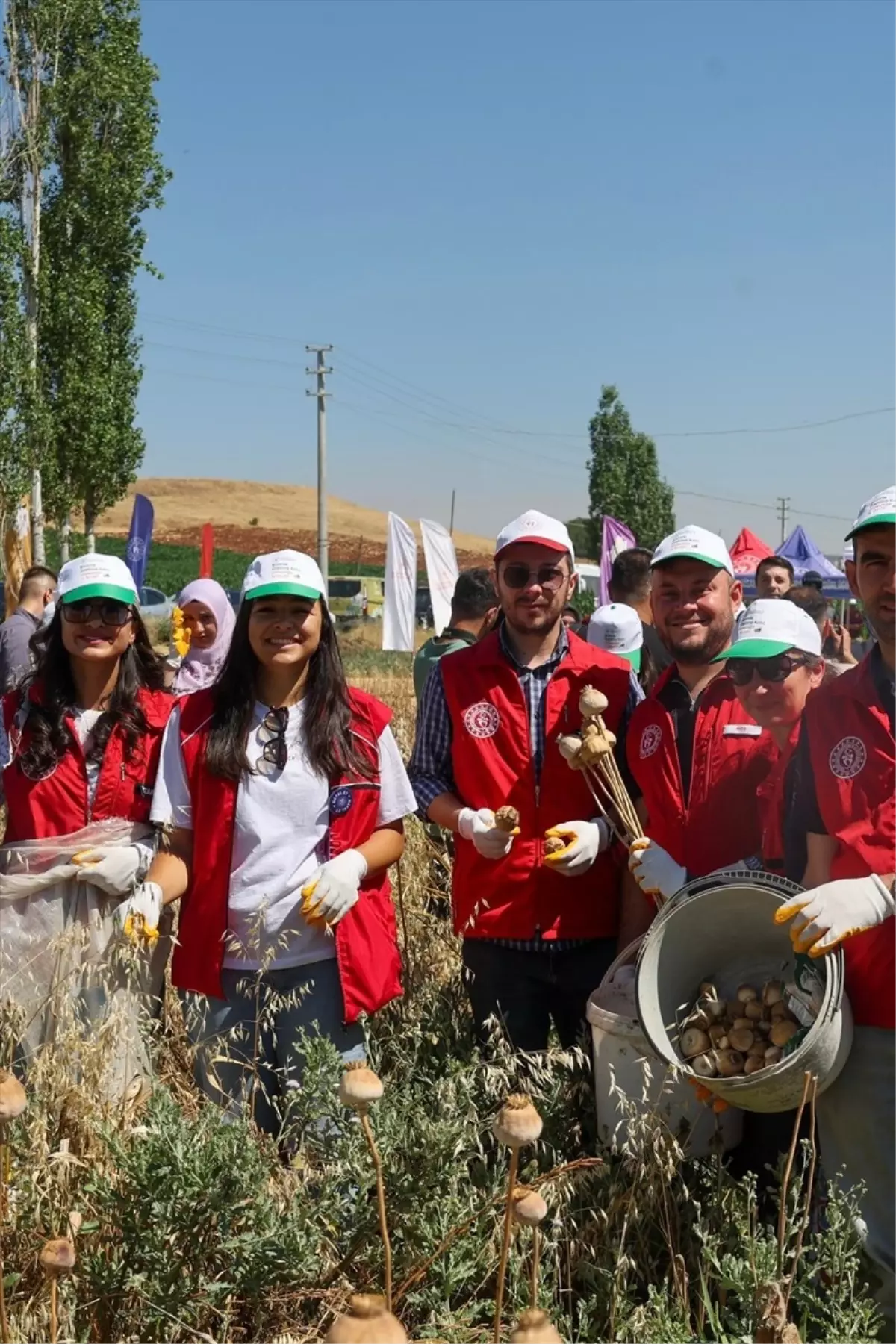 Genclik ve Spor Bakanligindan Gonullu Hasat Etkinligi