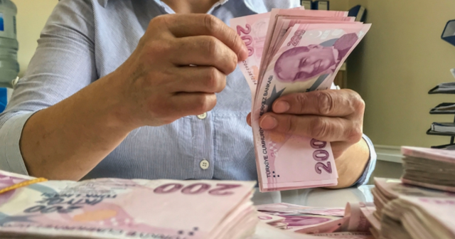 Kamu işçileri zam oranı belli oldu mu? 2025 Kamu işçisi maaş zammı ne olacak?