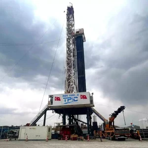 Kato Daginda petrol heyecani 2 bin 800 metreye inildi